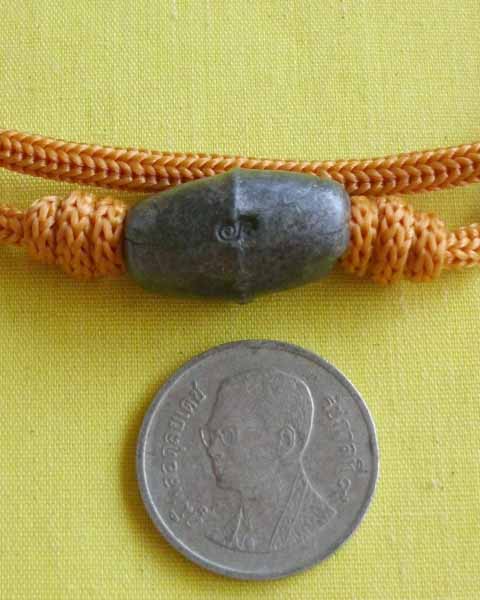 //คืนกำไรให้ลูกค้า//ลูกสะกดตะกั่วอวน หลวงปู่สิงห์ วัดบ้านขี้เหล็ก จ.ศรีสะเกษ**ตอกโค้ดกำกับ**9**