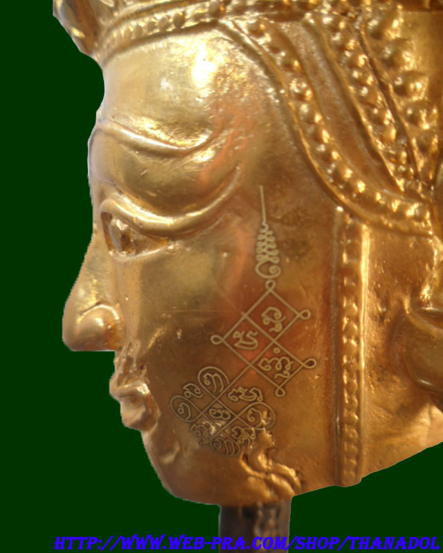 หลวงปู่กาหลงเขี้ยวแก้ว วัดเขาแหลม จ.สระแก้ว เศียรพระลักษณ์หน้าทองเนื้อสำริดชุบทองไมครอนทอง ขนาดตั้งบ