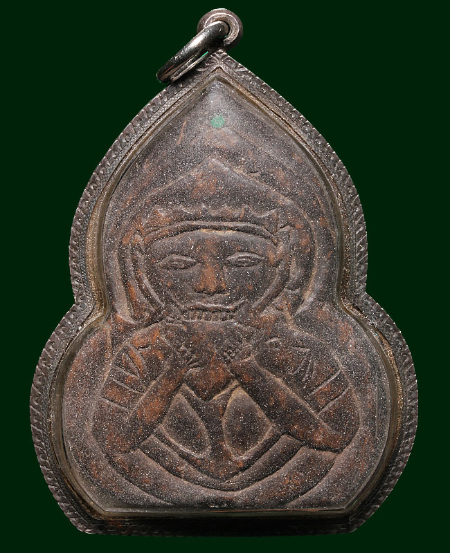 พระไม่ทราบรายละเอียด 31984 พระกริ่งหลวงพ่อโต วัดบางพลี สมุทรปราการไม่ทราบปี 77