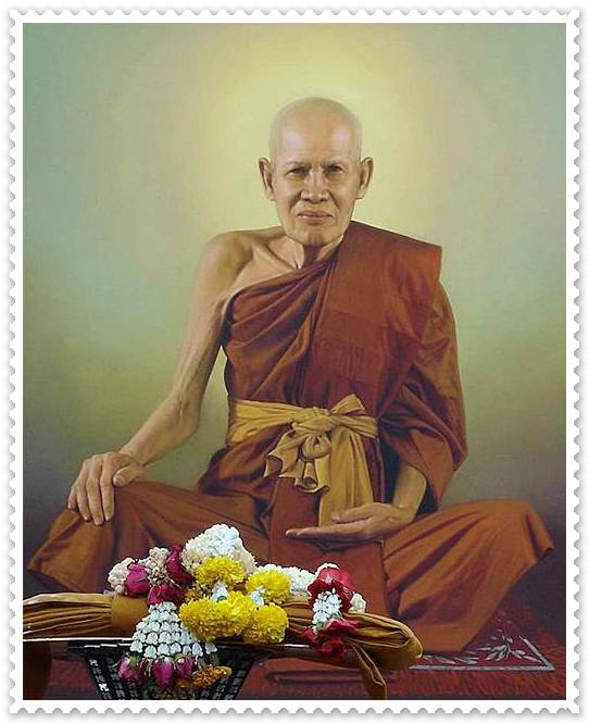 แหวนหลวงปู่ชื้น วัดญาณเสน เนื้อเงินฝังพลอย ปี ๒๕๔๐ จารเต็มสูตรสุดสวย 