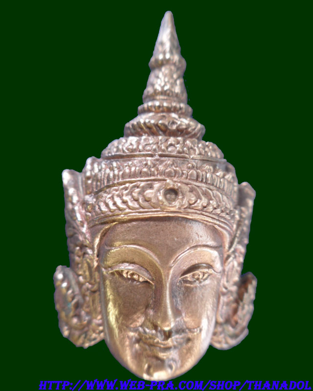 หลวงปู่กาหลงเขี้ยวแก้ว วัดเขาแหลม จ.สระแก้ว เศียรพระลักษณ์หน้าทองเนื้อสัมฤทธิ์ขอมโบราณแก่ทองคำรุ่นแร