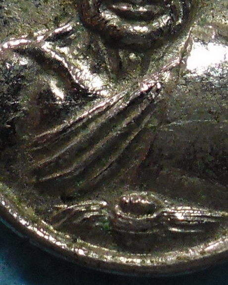  เหรียญเม็ดแตงหลวงปู่ทวด วัดช้างให้ ปี2522 เนื้อทองแดงกะไหล่เงินนิยม(บล็อก5ชาย) อาจารย์นอง ปลุกเสก 
