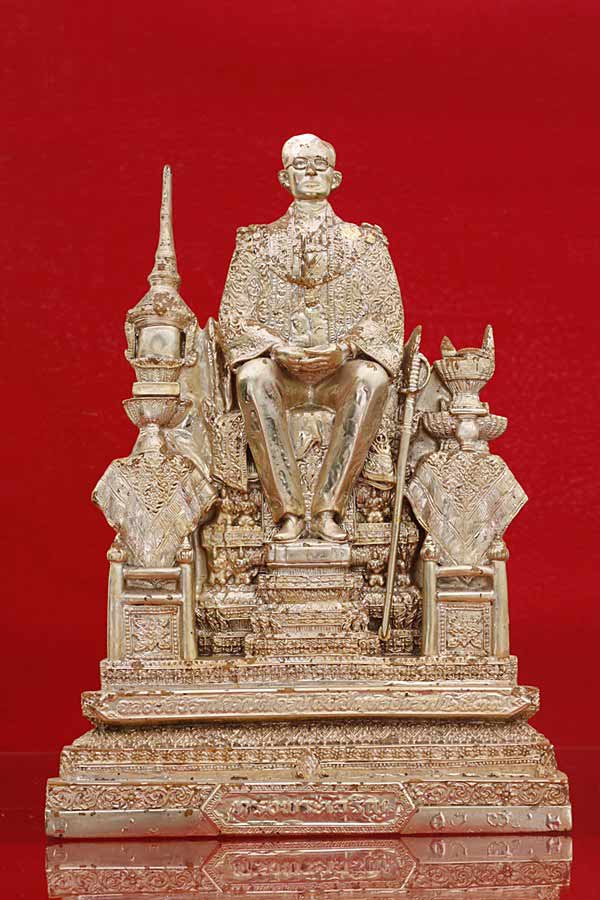 พระบูชาในหลวง ฉลองปีกาญจนาภิเษก