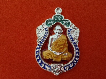 เสมาหลวงพ่อสาครเนื้อเงินลงยา 4สี สวยสุดไม่เคยผ่านมือสภาพ 100 % มาพร้อมบัตรรับรอง
