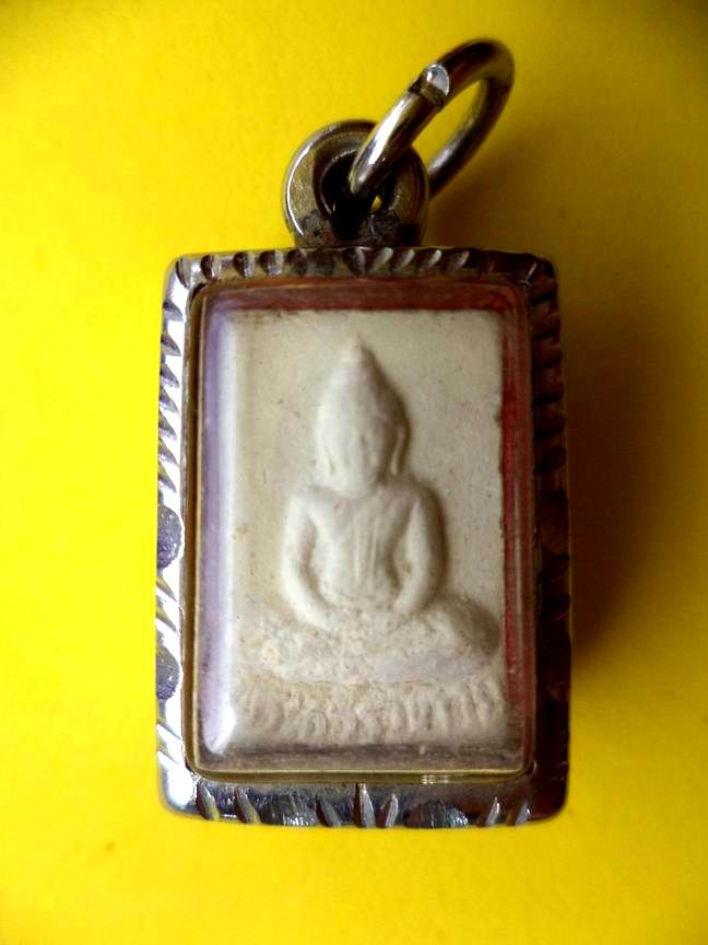 พระผงของขวัญวัดปากน้ำ ภาษีเจริญ กรุงเทพฯ