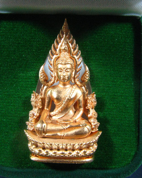 พระพุทธชินราช รุ่นจอมราชันย์ เนื้อโลหะชุบนาค no.1948