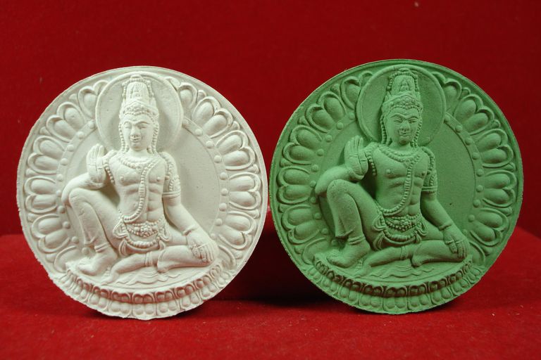 จตุคามรามเทพ-พระพิฆเนศ หลวงปู่ทิม วัดพระขาว และ กระเบื้องเคลือบเขียว ระนอง
