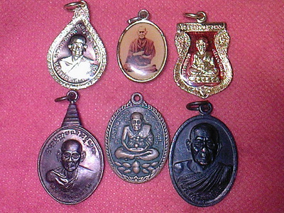 @@@เคาะแรก**ชุดสุดคุ้ม รวมพระเหรียญ 6องค์-5วัด-4หลวงพ่อ รับประกันพระแท้@@@