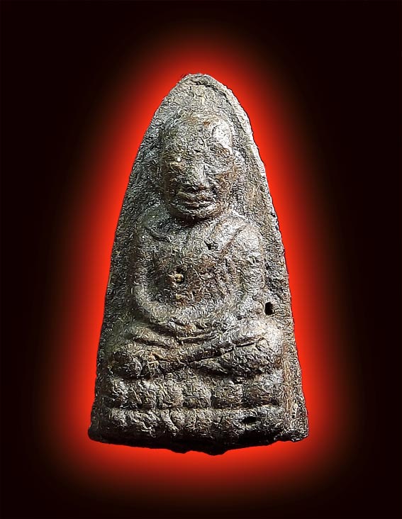 หลวงปู่ทวดฝังตะกรุด+เพชรหน้าทั่ง กรุวัดป่าช่องกุ่ม หลวงปู่หมุน วัดบ้านจาน เสกพิธีรวยทันใจ ปี43(เคาะแ