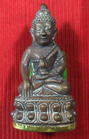 พระกริ่งใหญ่ หลวงปู่คำบุ รุ่น โคตรเศรษฐี รวย รวย รวย เทหล่อโบราณ เนื้อทองผสมมงคล ๙