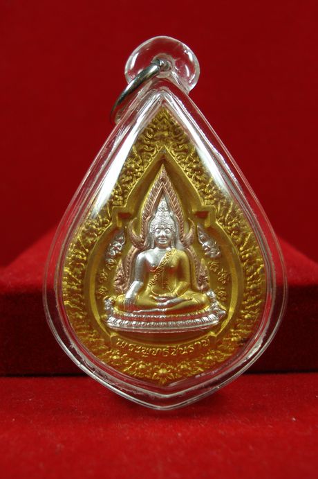 (ฉลองfeedback200) พระพุทธชินราช รุ่นปิดทอง สามกษัตริย์ (เลี่ยมพร้อมใช้)