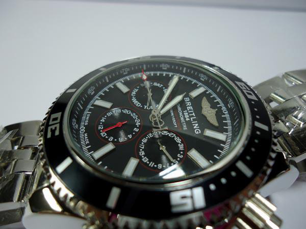 นาฬิกา BREITLING CHRONOMETRE ระบบ AUTOMATIC