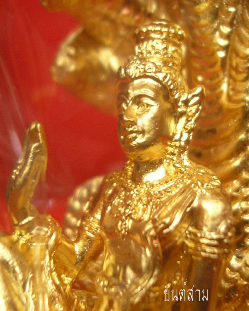 พระรูปบูชาท่านพ่อจตุคาม ขนาดตั้งหน้ารถ รุ่นเหนือดวง วัดพุทไธศวรรย์ สัมฤทธิ์ชุบทอง
