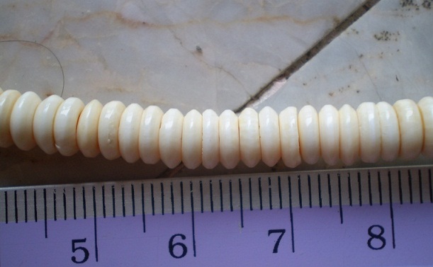 งาช้างแท้  แว่นโดนัท  ขนาด 6 มิล จำนวน 200 แว่น  เคาะเดียว 