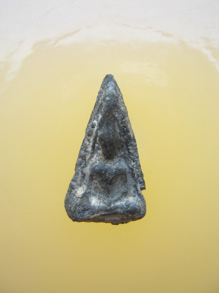 พระพิจิตรข้างเม็ด