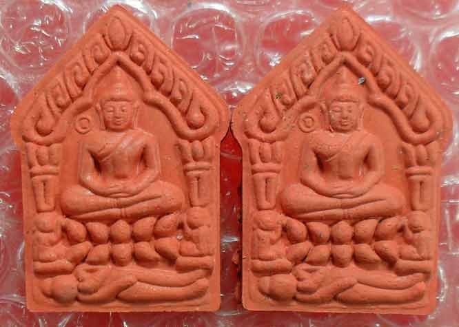 ขุนแผน รุ่นฉลองสมณศักดิ์ หลวงพ่อสินครับ เคาะเดียว ๒ องค์ครับ
