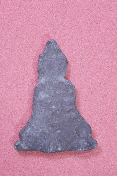 พระนางพญายอดธง  กรุวัดพญาดำ