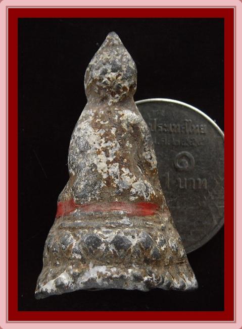 พระกรุรัตนโกสินทร์ เนื้อตะกั่วสนิมแดง มีทาชาดสีแดง มาพร้อมบัตรรับรอง