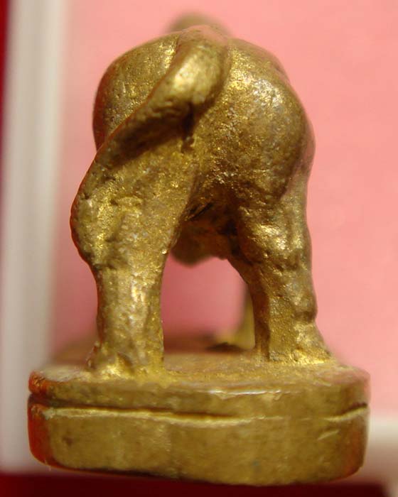 วัวธนู หลวงพ่อแช่ม วัดดอนยายหอม มีโค๊ด