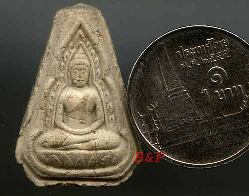 *พิมพ์พุทธชินราช หลังยันต์ เนื้อผงพุทธคุณ..ลพ.เงิน วัดดอนยายหอม นฐ.*