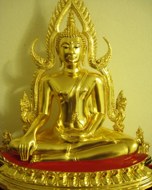 พระพุทธชินราช จ่าทวี