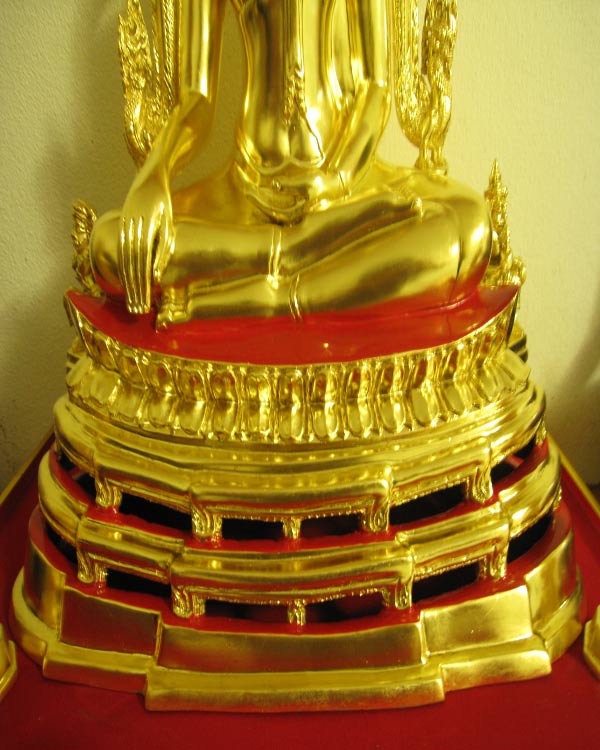 พระพุทธชินราช จ่าทวี