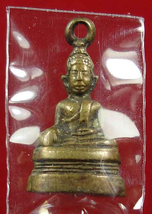 พระกริ่งเล็ก หลวงพ่อโต วัดบางพลีใหญ่ใน จ.สมุทรปราการ