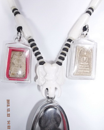 ***ลดกระหน่ำ ต้อนรับปีใหม่*** สร้อยกระลาแบบ 3 ห่วง # 6 ห่วงกลางหัวช้าง+ประคตกระดูกช้าง สวยๆ ถูกๆ เคา