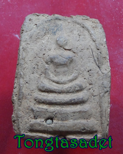 พระสมเด็จไม่ทราบที่ มวลสารดีเยี่ยมมีเส้นเกษาฝังตะกรุดใต้ฐาน ราคาเบาๆ