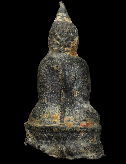 พระกรุเนื้อชินตะกั่วสนิมแดง ยุครัตนโกสินทร์ พิมพ์สมาธิ 