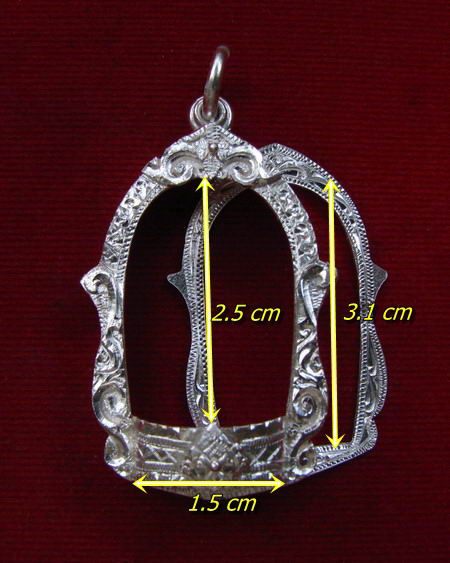 กรอบเงินแท้ ยกซุ้ม แกะลาย ใส่ หนุมาน รุ่นมหาปราบ หลวงพ่อสาคร หรือ พระกริ่ง ขนาดใกล่เคียง # 7