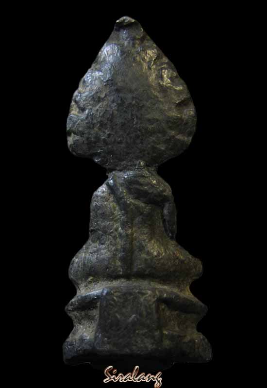 พระกรุวัดเลียบ เนื้อชินตะกั่ว ปรกโพธิ์ พิมพ์เล็ก