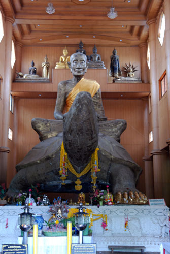 จิ้งจกสองหาง (โชคลาภคุ้มภัย) หลวงพ่อหลิว วัดไร่แตงทอง จังหวัดนครปฐม