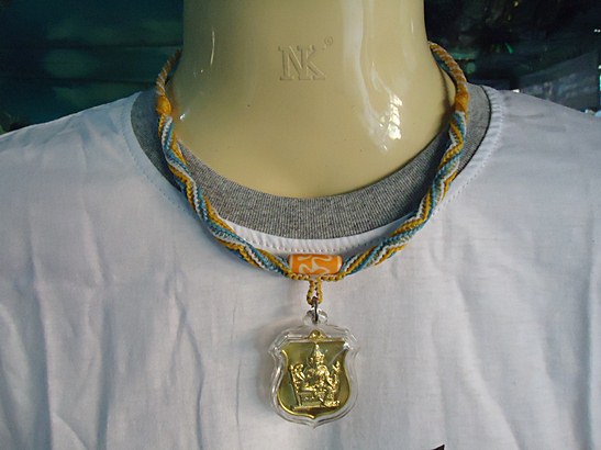 *วัดใจ* สร้อยคอเชือกเทียนถัก งานถักด้วยมือทั้งเส้น ความยาว 19 นิ้ว ห้อยพระหนึ่งองค์