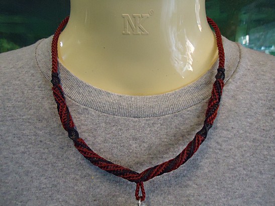 *วัดใจ* สร้อยคอเชือกเทียนถัก งานถักด้วยมือทั้งเส้น ความยาว 20 นิ้ว ห้อยพระหนึ่งองค์