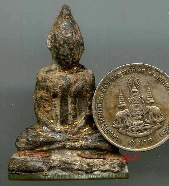 *เนื้อชิน สนิมแดง กรุวัดโปรดเกษ นนทบุรี*