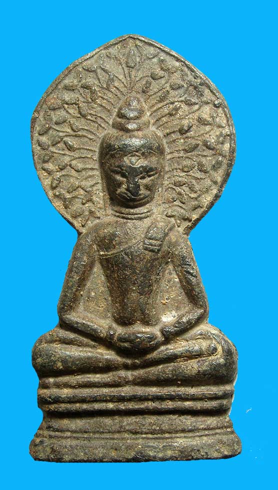 พระเชียงแสน ปรกโพธิ์ เนื้อตะกั่วสนิมแดง พิมพ์พิเศษ