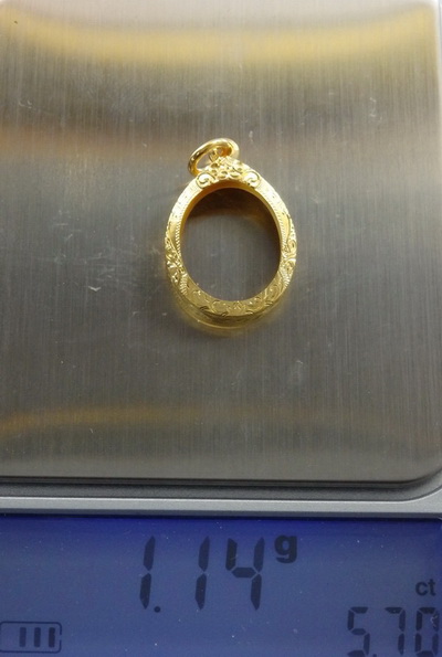 กรอบทองคำแท้ หนัก 1.14 กรัม