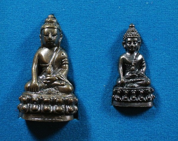 10 บาท วัดใจ** พระกริ่ง+พระชัยวัฒน์ปวเรศ สมเด็จพระสังฆราช วัดบวรนิเวศวิหาร พร้อมกล่องสวยหรู