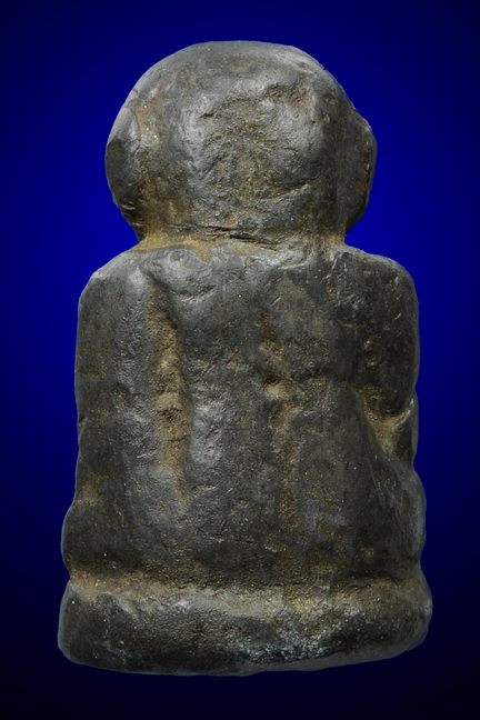 พระกรุวัดชายทุ่ง สุพรรณบุรี พิมพ์หน้านกฮูก