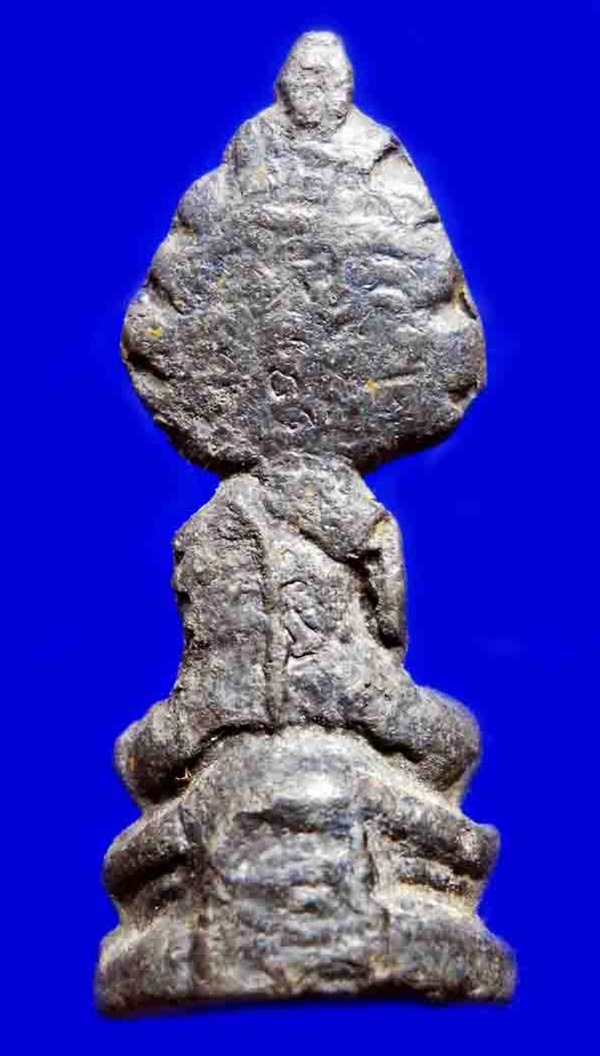 พระปรกโพธิ์ กรุวัดเลียบ เนื้อชินตะกั่ว 