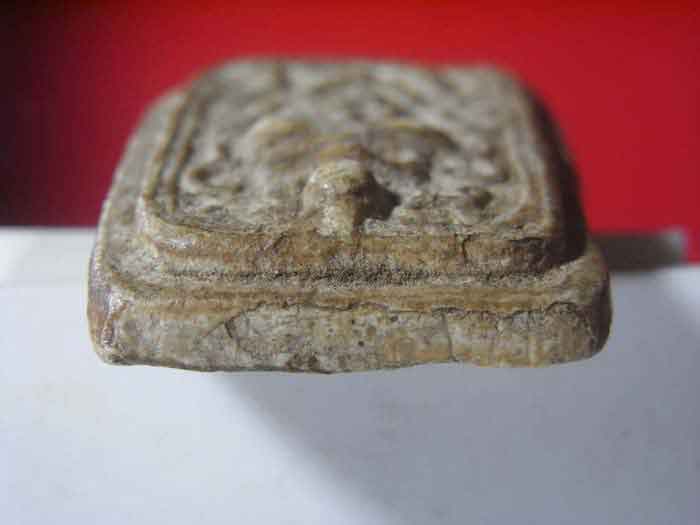 พระกรุวัดคู้สลอด พิมพ์หนุมาน เนื้อผง จ.อยุธยา มีบัตรรับรอง