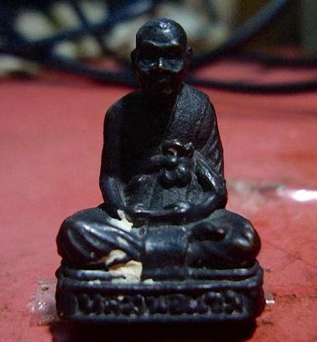 รูปหล่ออุดกริ่ง รุ่นฉลองพัดยศ ปี 2525 หลวงพ่อแช่ม  วัดดอนยายหอม จ.นครปฐม