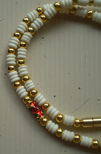 สร้อยกระดูกช้าง  สลับทองไมครอน  ห่วงกลางหัวขุน  เคาะเดียว 