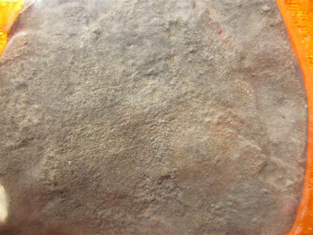 พระสามพี่น้องกรุลพบุรีองค์ใหญ่ขนาดฝ่ามือครับ 