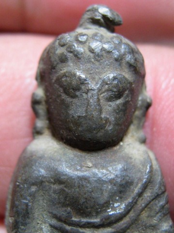 พระกรุวัดหูแกง เนื้อตะกั่วสนิมแดง จ.ตรัง มาพร้อมบัตรรับรอง