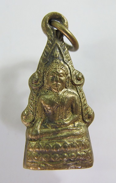 << วัดใจ เคาะเดียว 100 บาท >>พระพุทธชินราชลอยองค์ ก้นอุดกริ่ง วัดเขาสำเภาทอง หลวงปู่ทิมปลุก ปี 18