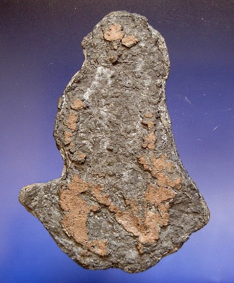 พระร่วงนั่งอู่ทอง  จ.กาญจนบุรี เนื้อชินเงินทองเดิม