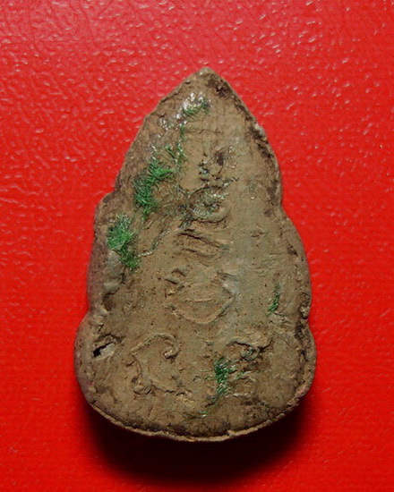 *ชินราชพิมพ์สมาธิเนื้อดินเผา หลวงพ่อเงิน วัดดอนยายหอม จ.นครปฐมค่ะ*