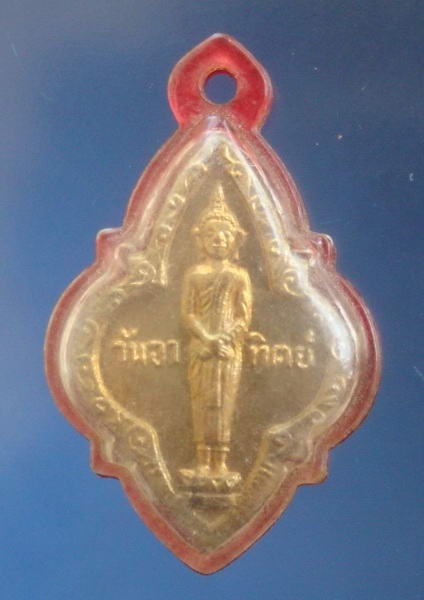 พระประจำวันอาทิตย์ เลี่ยมเก่าเดิมๆ หลวงปู่ทิม วัดละหารไร่ จ.ระยอง